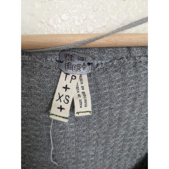 Free People Womens Laguna Thermal Waffle Knit Tunic‎ Top Size XS V-Neck FLAW - Picture 6 of 8